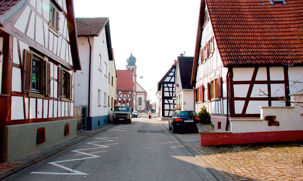 vorher Maximilianstrasse Hagenbach